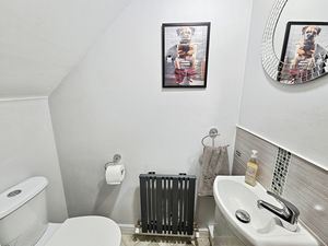 Photo 7- click for photo gallery